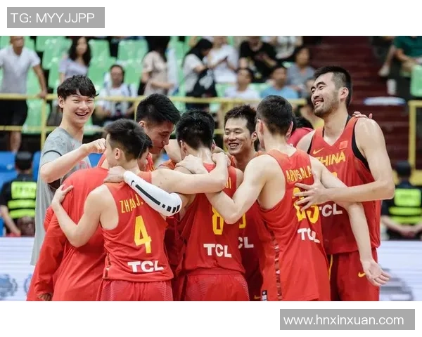 上海足球队在亚运会积分榜上以81分稳居第一名展现强劲实力 上海足球队在亚运会积分榜上以81分稳居第一名展现强劲实力