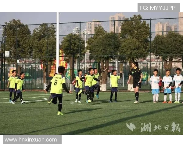 中果足球助力青少年成长打造健康快乐的足球文化新风尚