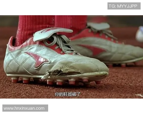 足球大冰块的奇妙旅程揭秘冰封赛场的激情与挑战