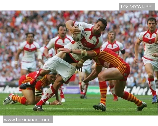 足球场上的幽默瞬间让你捧腹大笑的搞笑故事合集